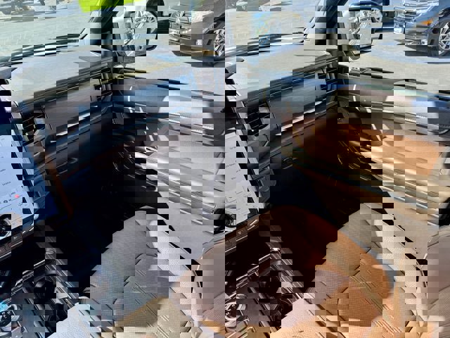 Used 2024 Ford Expedition King Ranch image 22