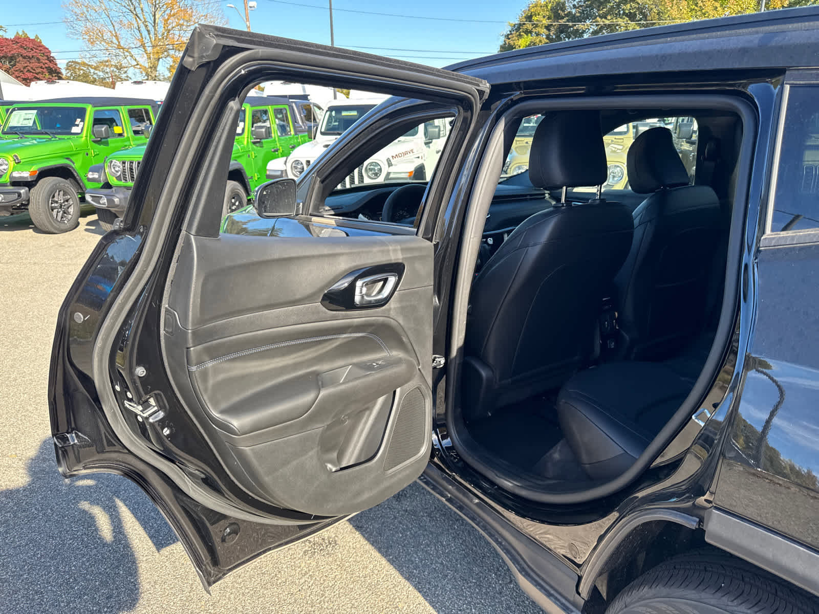 New 2026 Jeep Compass Limited AWD/4WD image 30