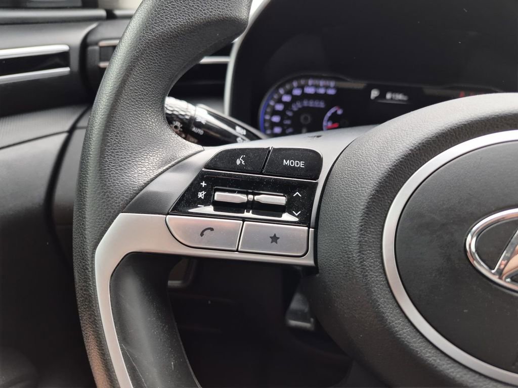 Used 2024 Hyundai Tucson SE image 17