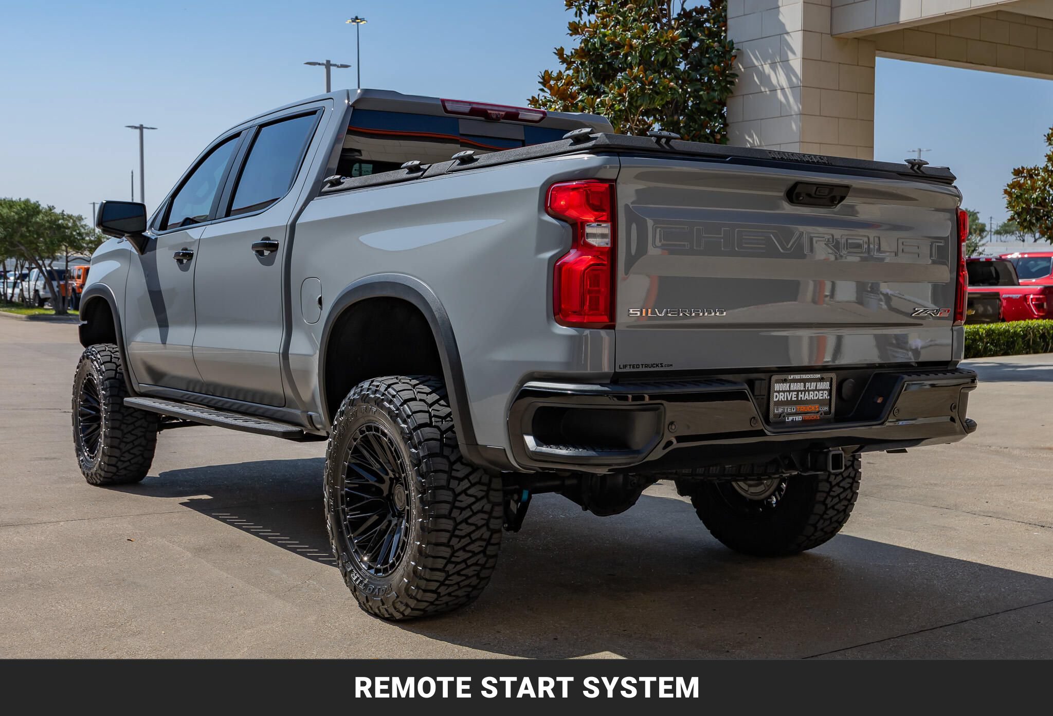 Used 2025 Chevrolet Silverado 1500 ZR2 w/ Technology Package AWD/4WD image 7