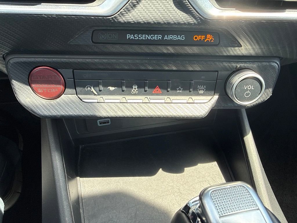 Used 2025 Ford Mustang Premium RWD image 17
