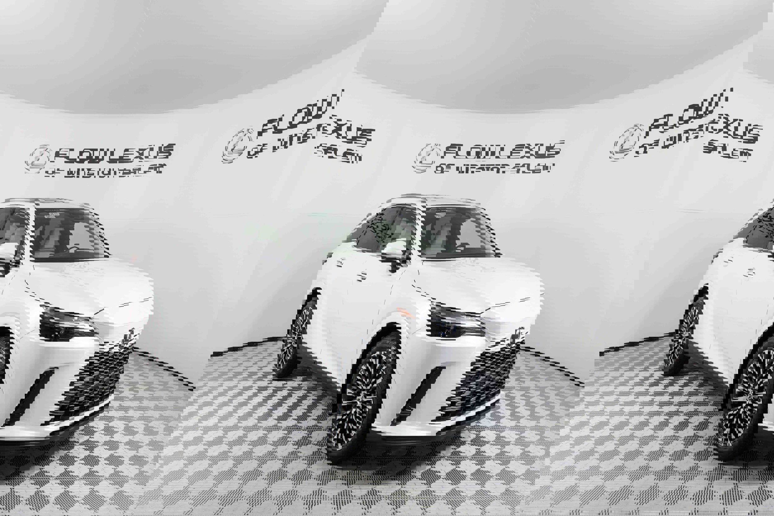 Certified 2024 Lexus RX 350 Premium Plus image 3