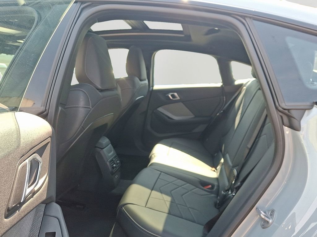 Used 2025 BMW 228i xDrive AWD/4WD image 8