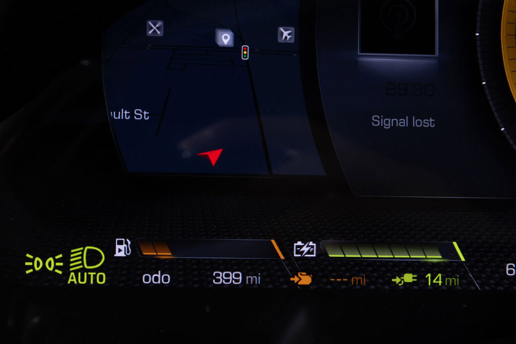 Used 2023 Ferrari SF90 Stradale image 36