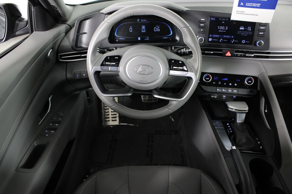 Certified 2025 Hyundai Elantra Sport FWD image 8