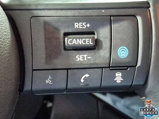 Used 2025 Nissan Pathfinder SV AWD/4WD image 13