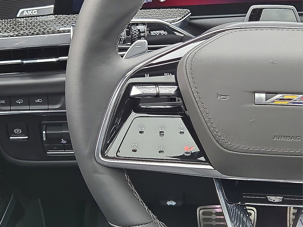 Used 2026 Cadillac Escalade V w/ LPO, ONYX Package AWD/4WD image 19