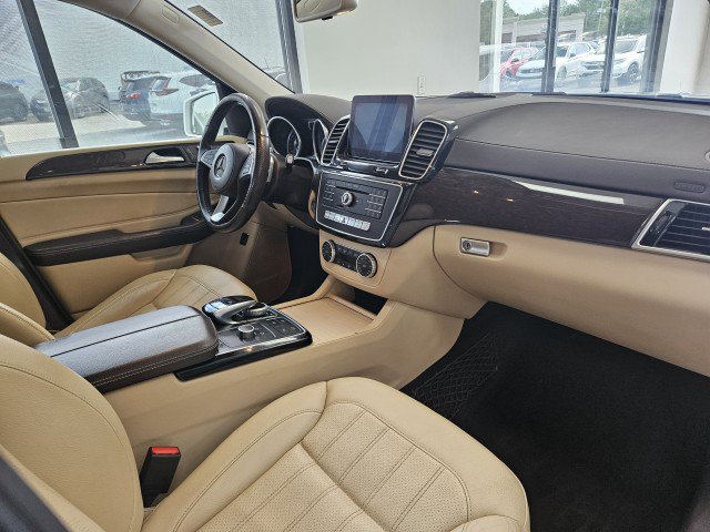Used 2017 Mercedes-Benz GLS 450 4MATIC image 15