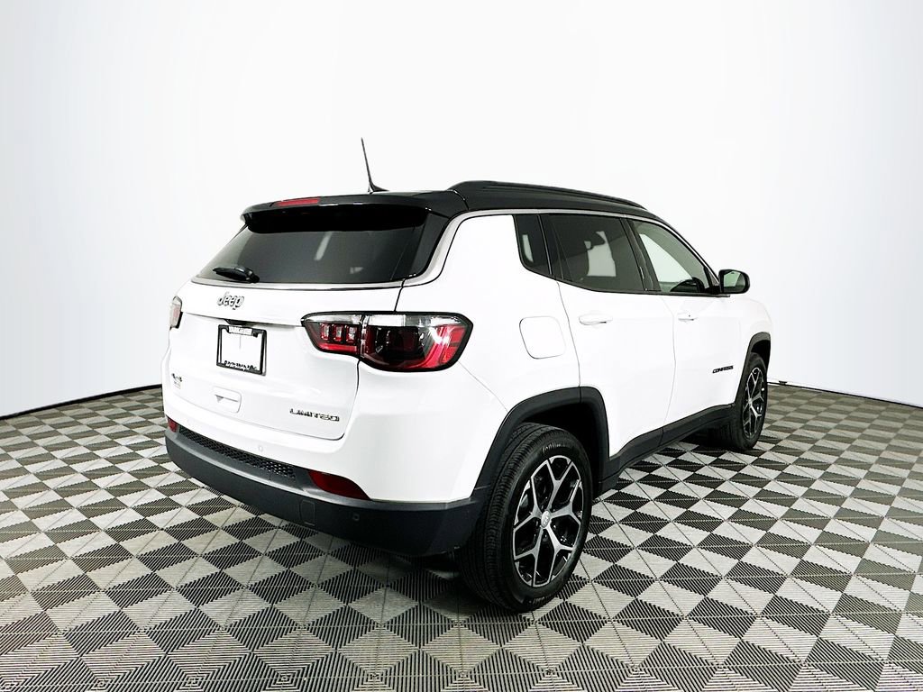 Certified 2024 Jeep Compass Limited image 11