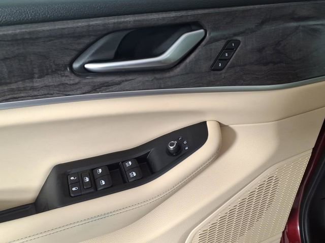 Used 2024 Jeep Grand Cherokee L Limited w/ Luxury Tech Group II AWD/4WD image 13
