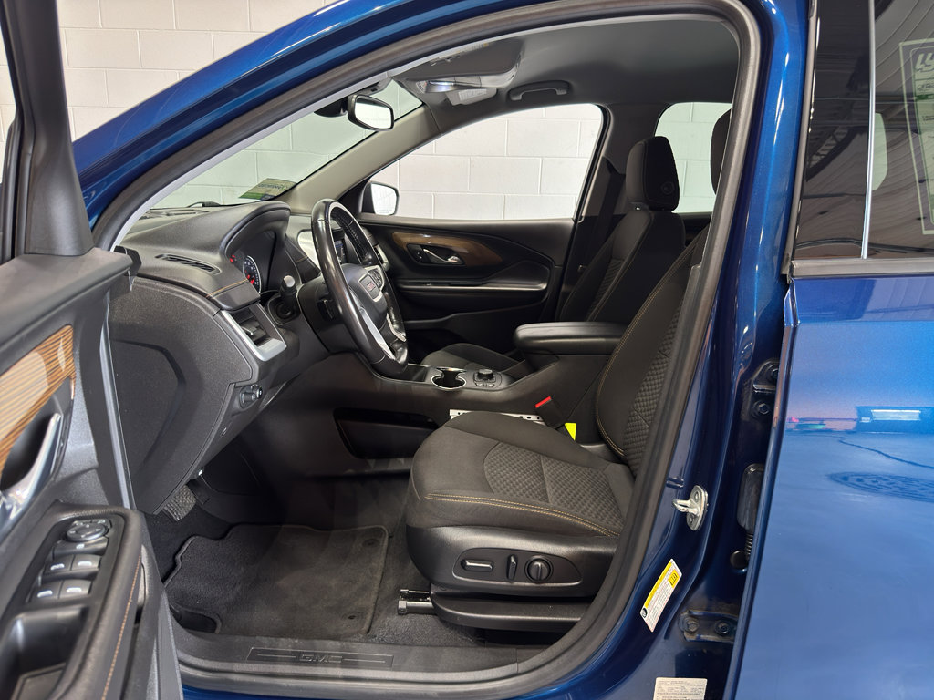 Used 2020 GMC Terrain SLE image 15