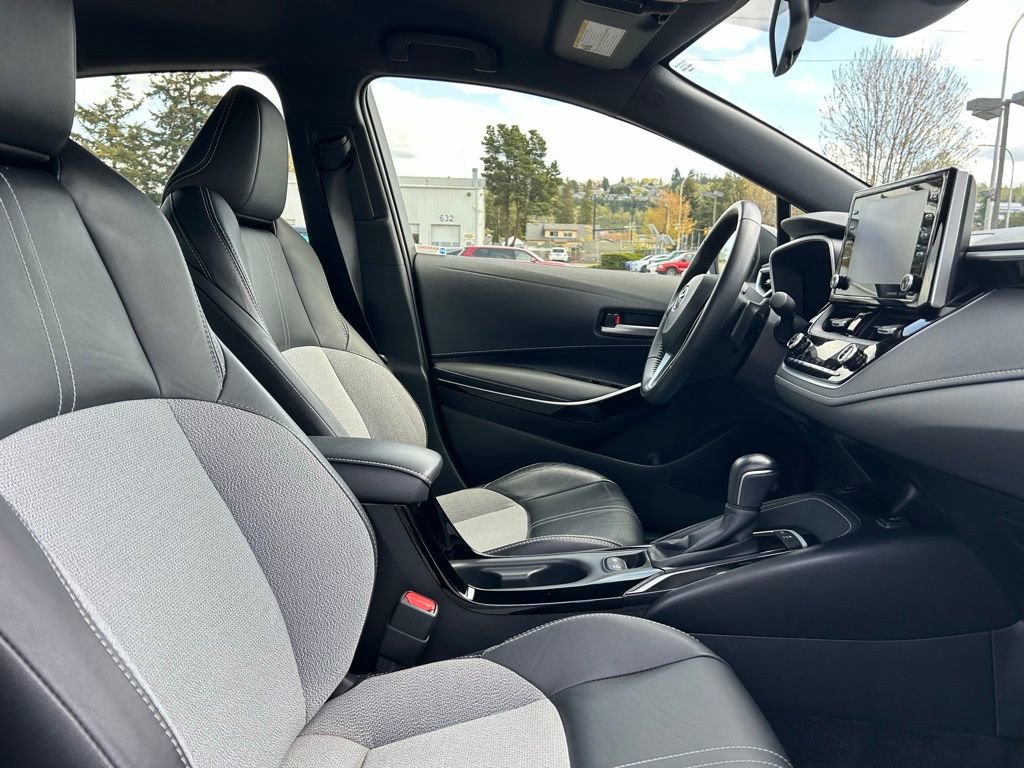 Certified 2022 Toyota Corolla XSE image 30