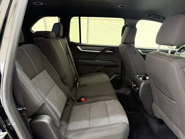 Used 2025 GMC Acadia Elevation AWD/4WD image 29
