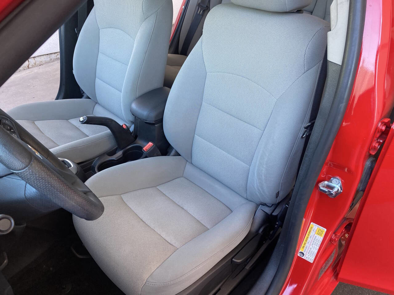 Used 2016 Chevrolet Cruze LT w/ Technology Package image 23