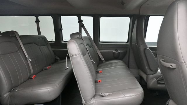 Used 2024 Chevrolet Express 3500 LS RWD image 9