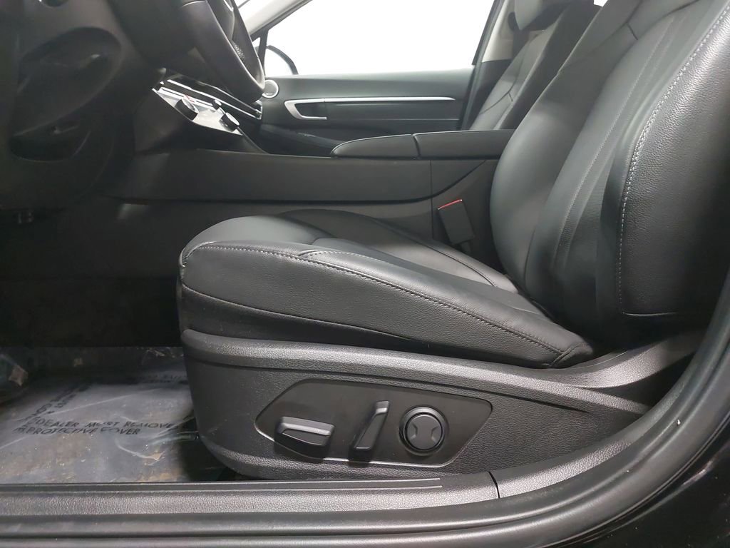 Used 2025 Hyundai Sonata Limited image 31