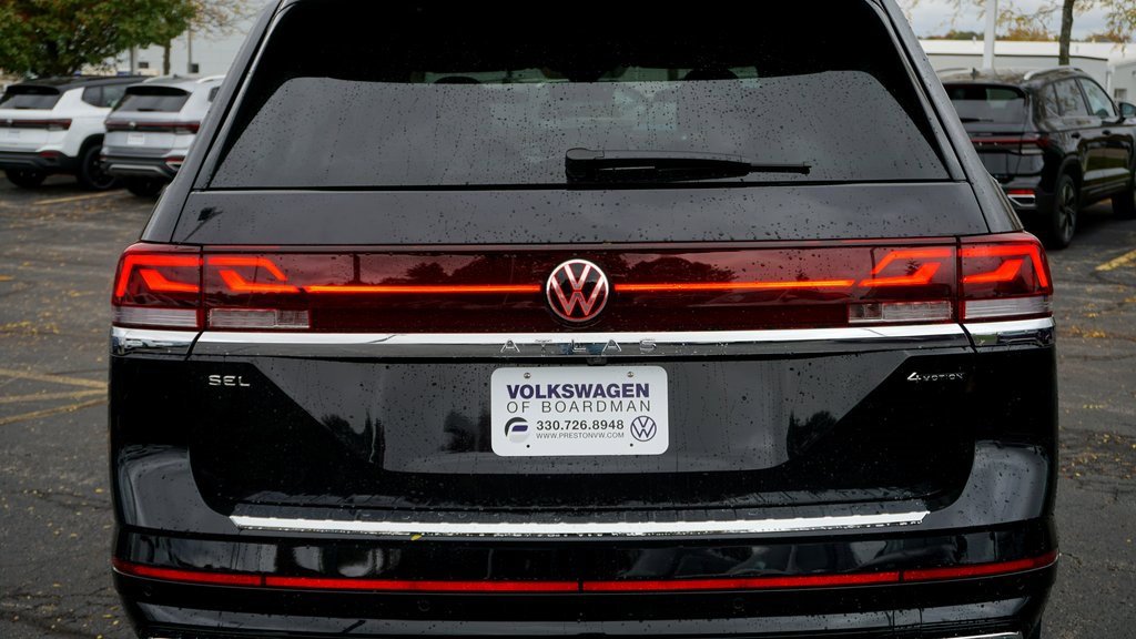 New 2026 Volkswagen Atlas SEL Premium R-Line image 5