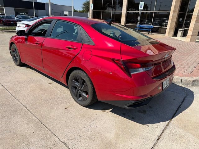 Used 2023 Hyundai Elantra SEL FWD image 6