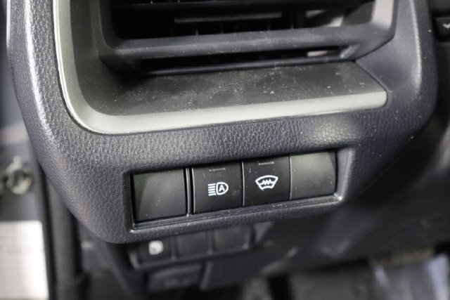 Used 2025 Toyota Prius LE FWD image 26