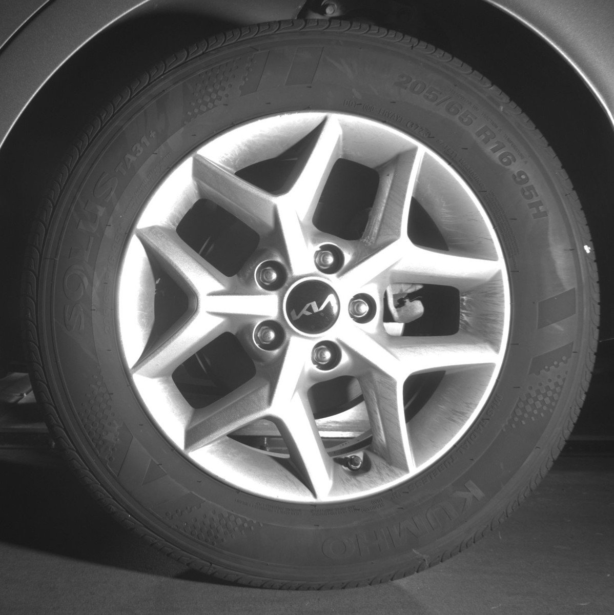 Used 2025 Kia Soul LX w/ LX Technology Package FWD image 21