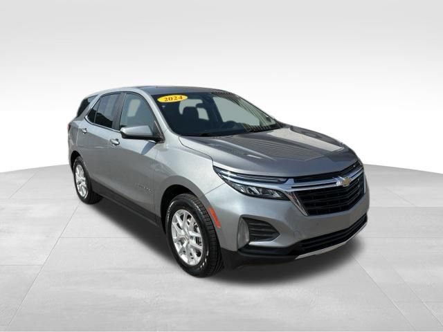 Used 2024 Chevrolet Equinox LT w/ Driver Convenience Package AWD/4WD image 8