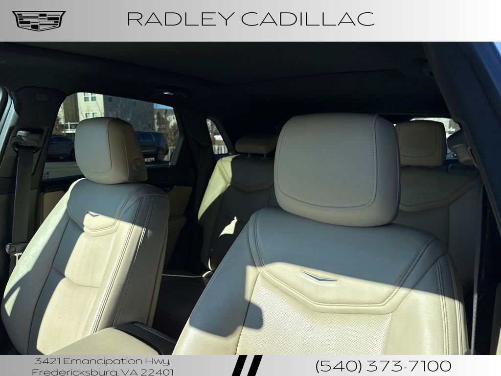 Used 2017 Cadillac XT5 Luxury w/ Driver Awareness Package image 2