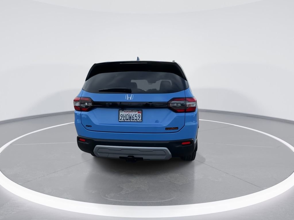 Certified 2023 Honda Pilot TrailSport image 13