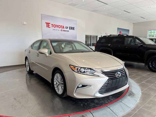 Used 2018 Lexus ES 350 w/ Luxury Package w/Wood Trim
