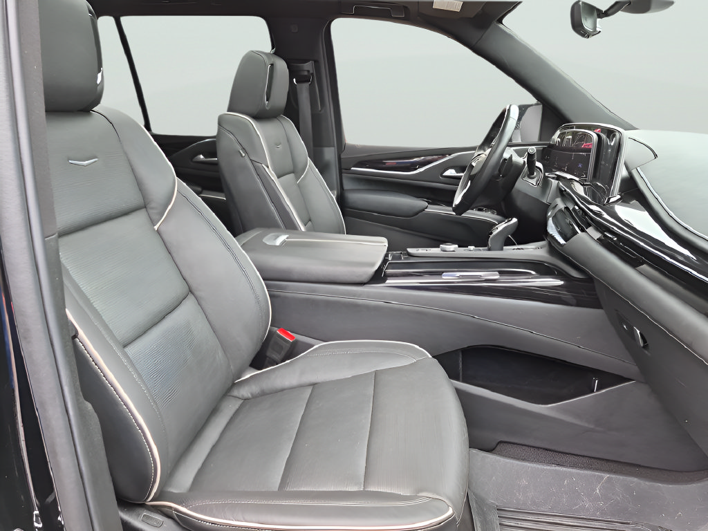 Used 2023 Cadillac Escalade Sport w/ Touring Package AWD/4WD image 41