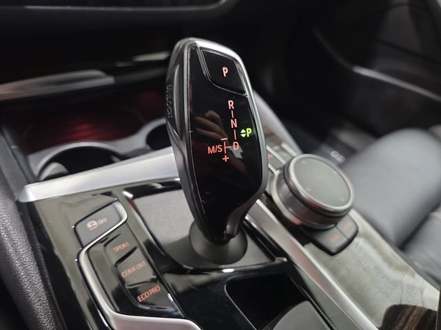 Used 2019 BMW 530i xDrive w/ Convenience Package AWD/4WD image 24