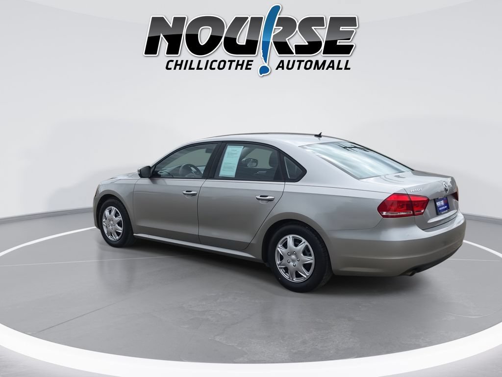 Used 2014 Volkswagen Passat 1.8T S FWD image 6