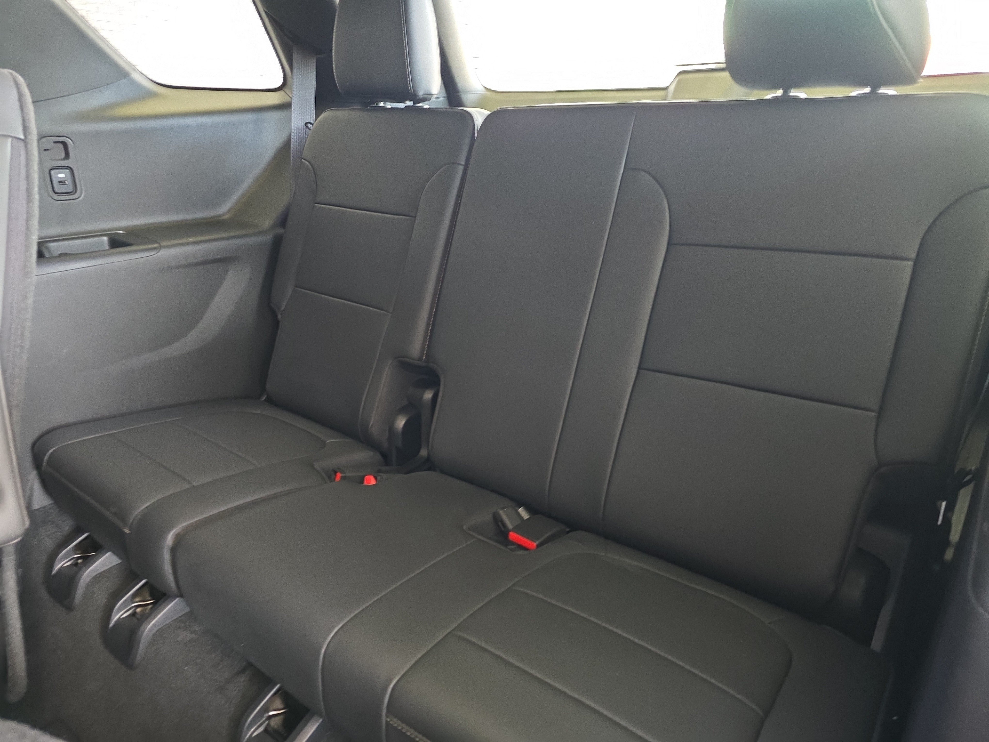 Used 2023 Chevrolet Traverse LT AWD/4WD image 14