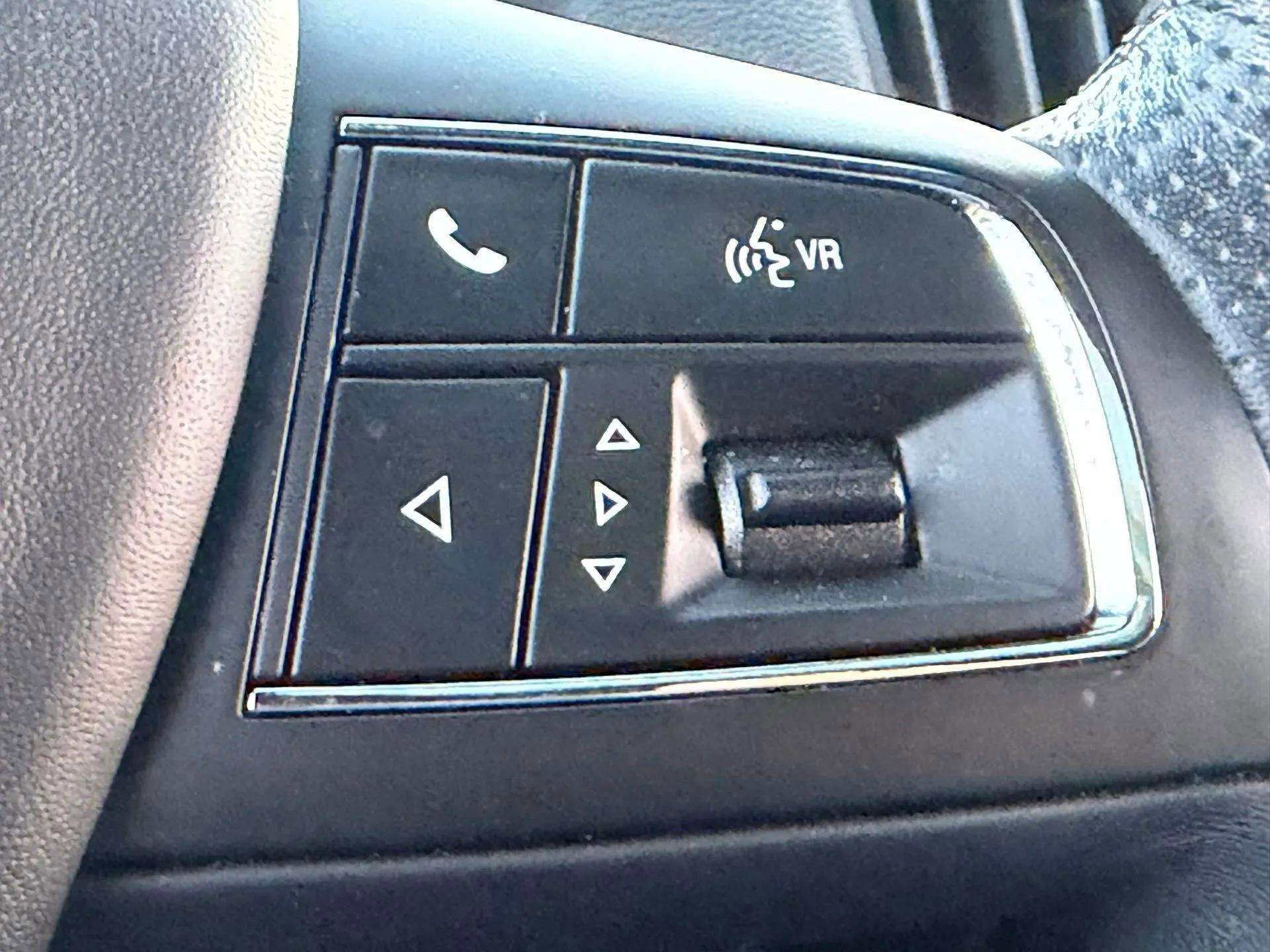 Certified 2022 Maserati Levante GT image 26