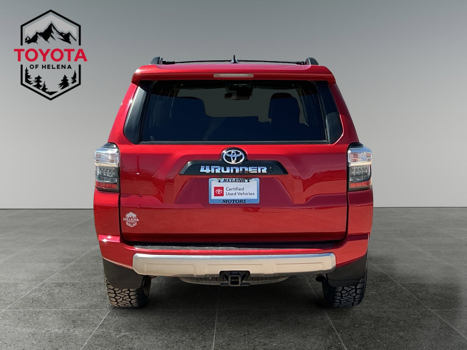Certified 2022 Toyota 4Runner TRD Off-Road Premium w/ TRD Black Wheel Package (TMS) AWD/4WD image 4