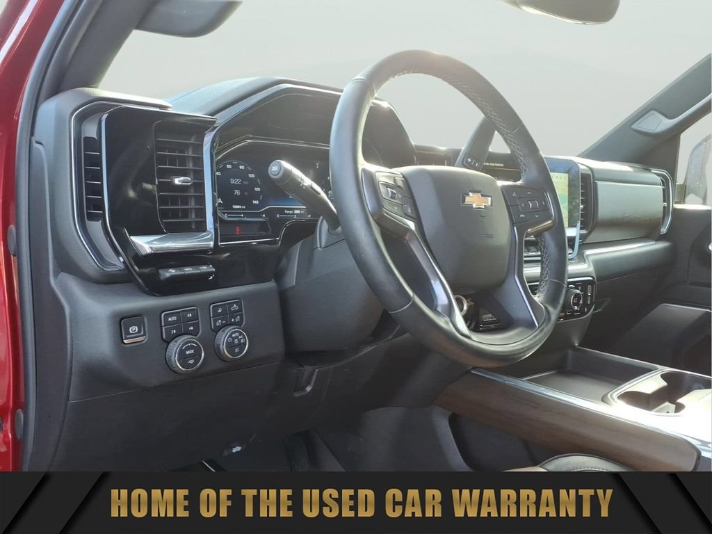 Used 2025 Chevrolet Silverado 3500 High Country w/ Technology Package AWD/4WD image 16