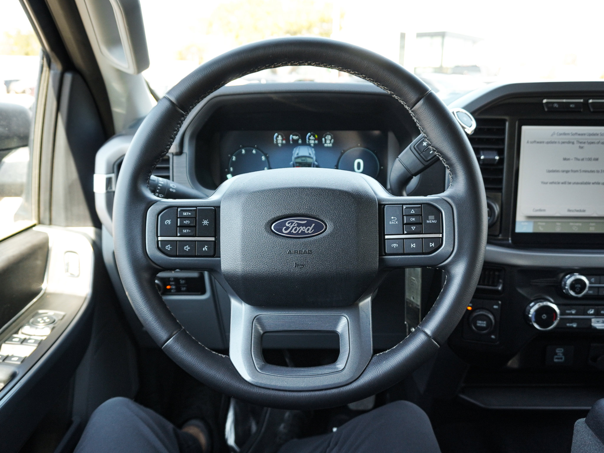 Used 2024 Ford F150 XLT AWD/4WD image 18