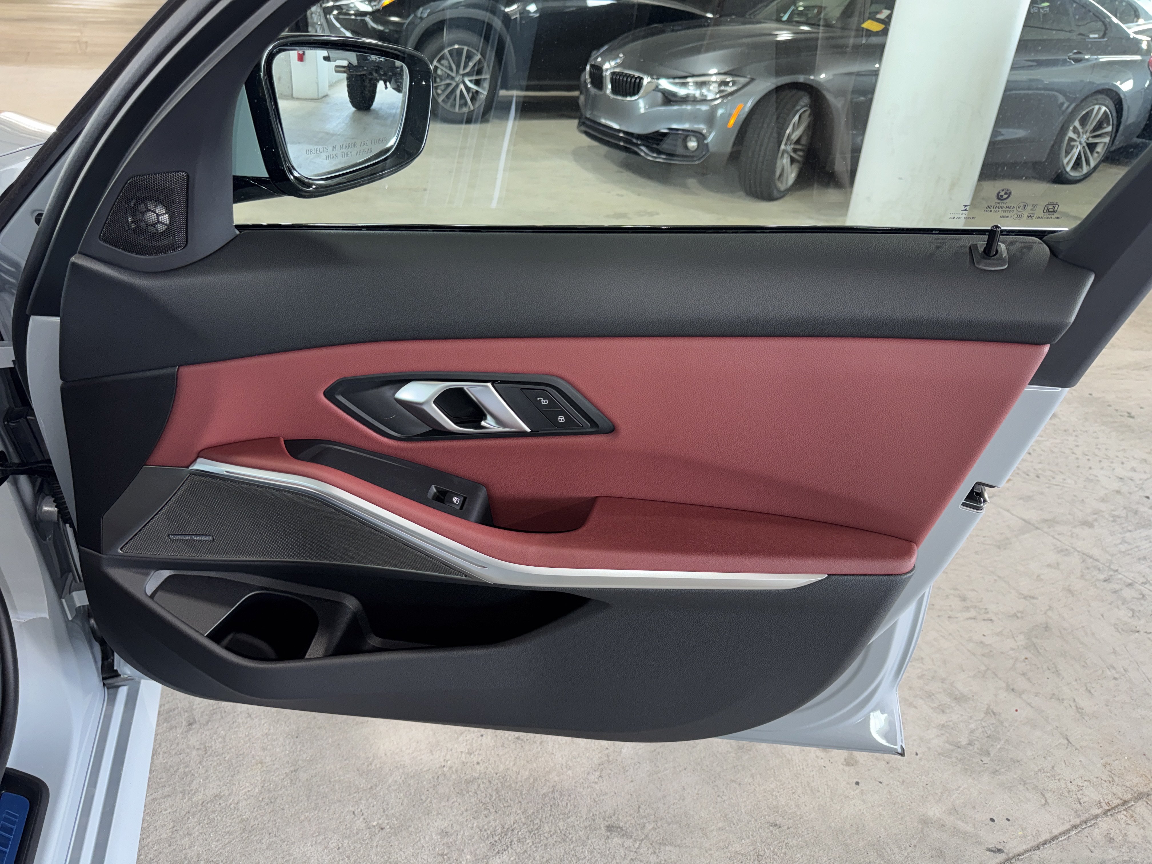New 2026 BMW 330i Sedan RWD image 8