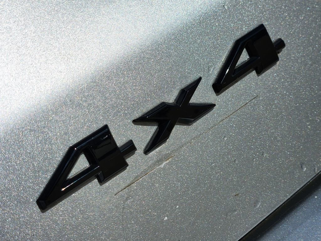 Used 2024 Jeep Compass Latitude w/ Convenience Group image 15