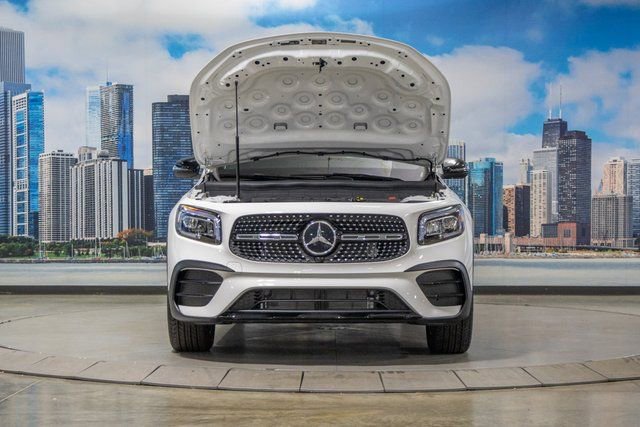 Certified 2023 Mercedes-Benz GLB 250 4MATIC image 4