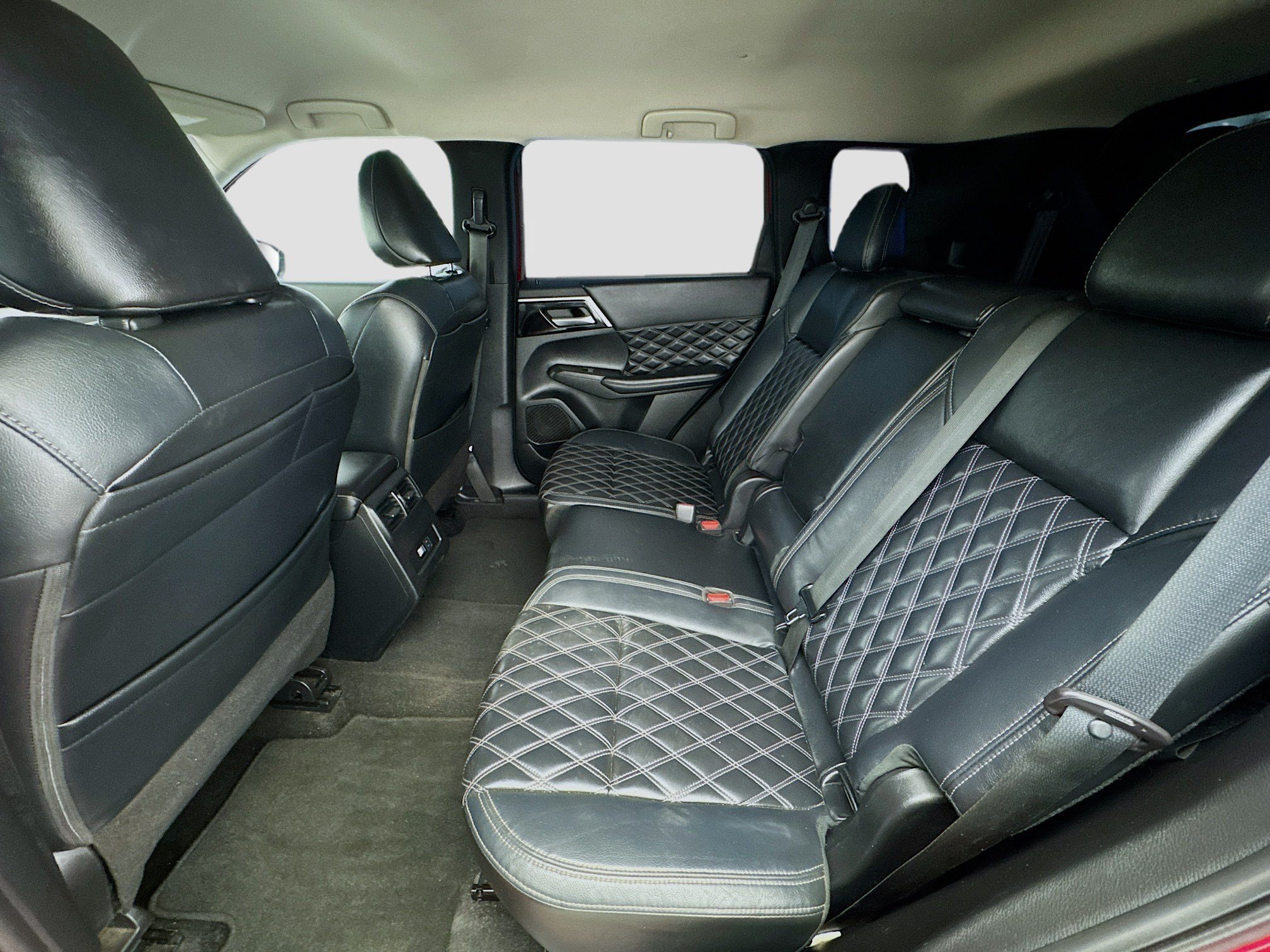 Used 2022 Mitsubishi Outlander SEL FWD image 15