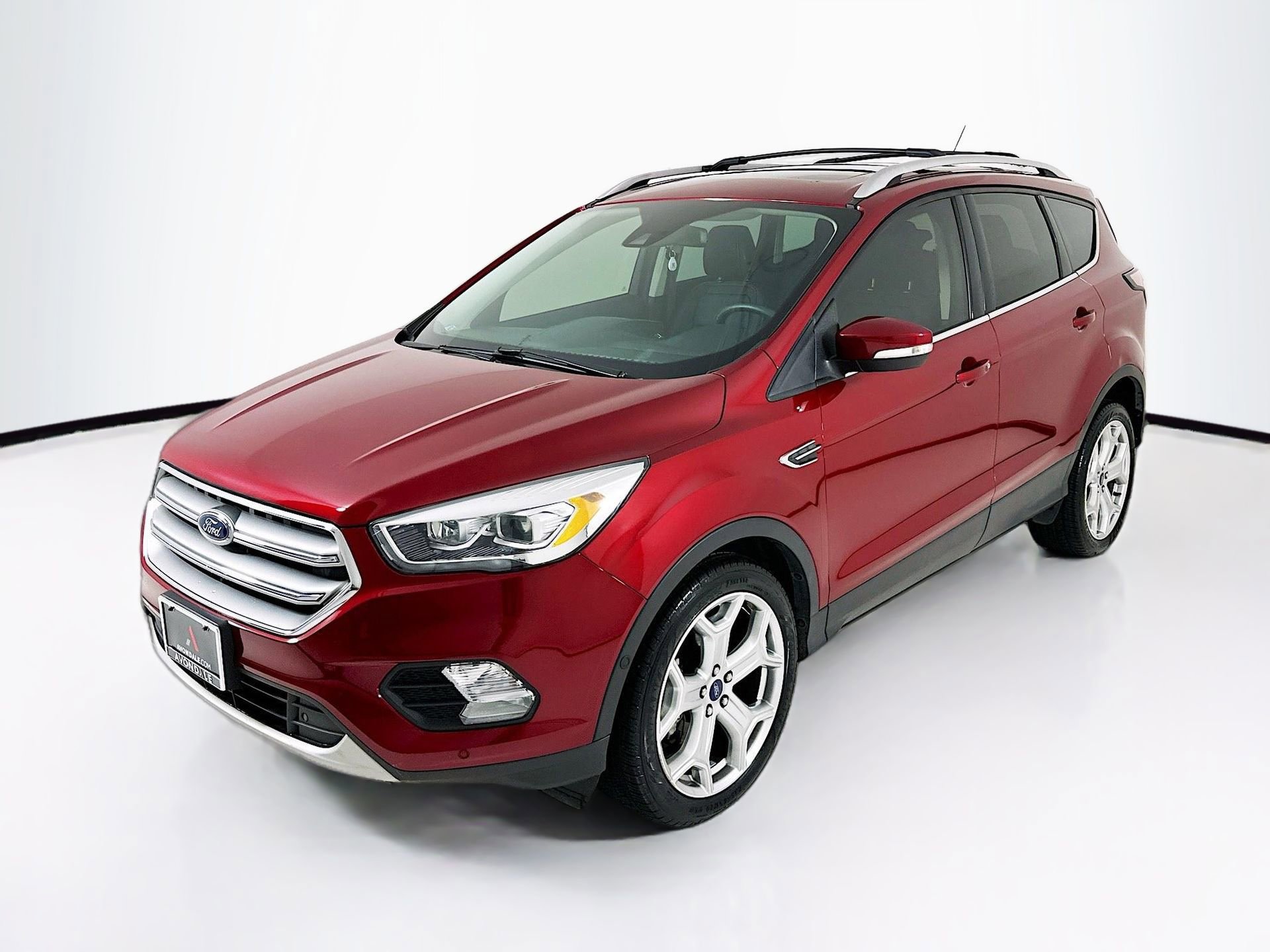 Used 2017 Ford Escape Titanium w/ Equipment Group 301A FWD image 3