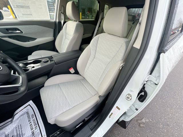 Certified 2023 Nissan Rogue SV AWD/4WD image 11