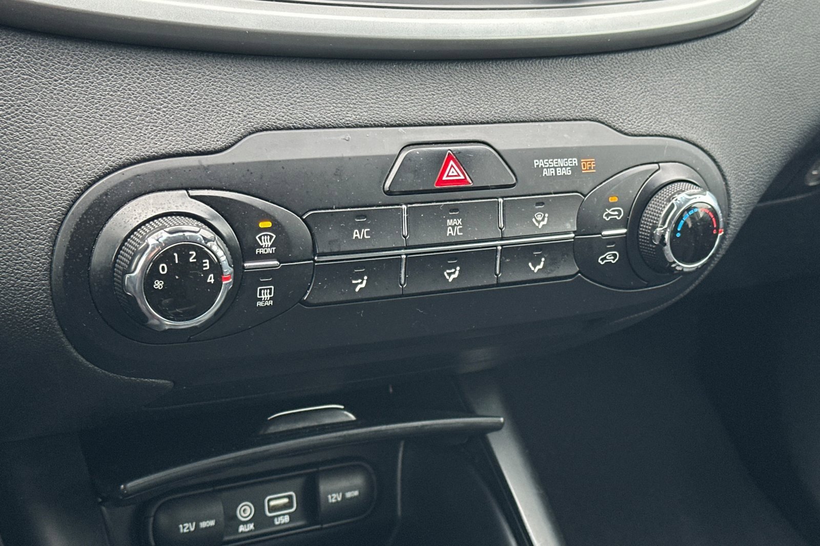 Used 2017 Kia Sorento LX image 20