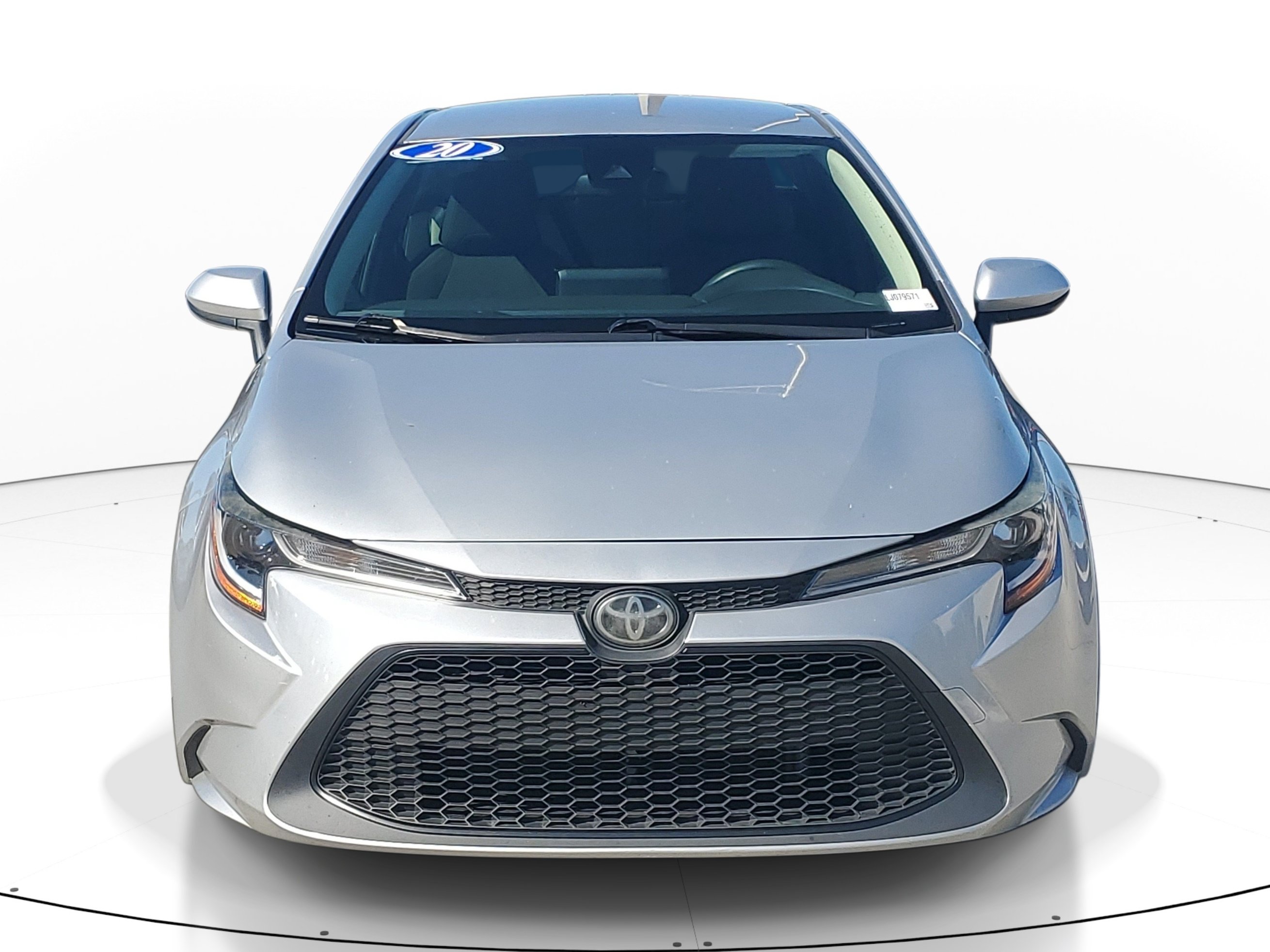 Used 2020 Toyota Corolla L FWD image 2