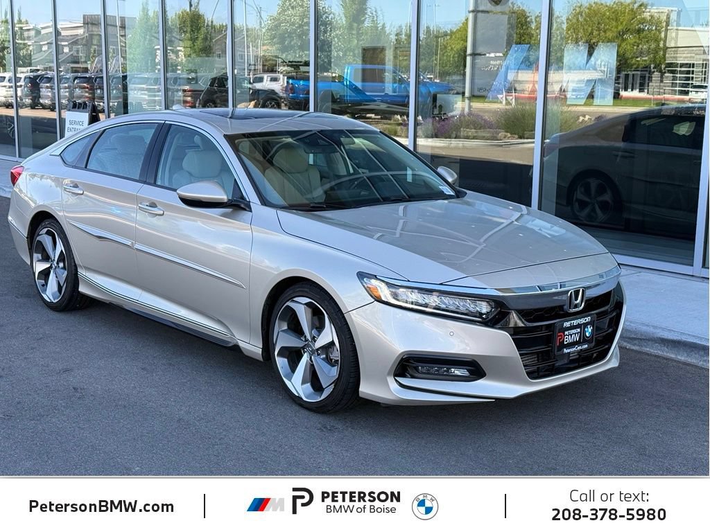 Used 2018 Honda Accord Touring image 7