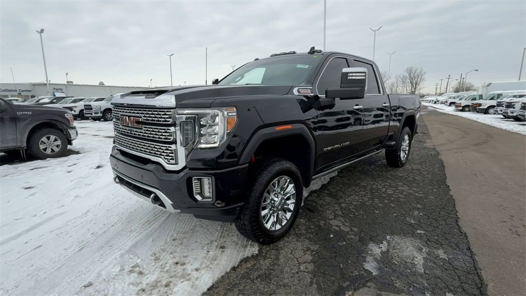 Used 2022 GMC Sierra 3500 Denali w/ Denali Ultimate Package image 4