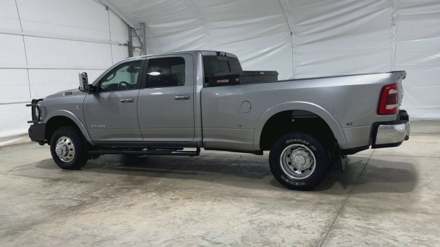 Used 2022 RAM 3500 Laramie AWD/4WD image 2