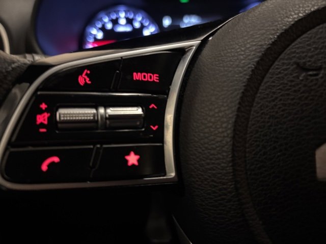 Certified 2022 Kia Forte LXS image 14