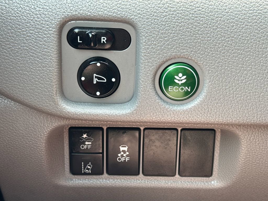 Used 2019 Honda Pilot LX image 29
