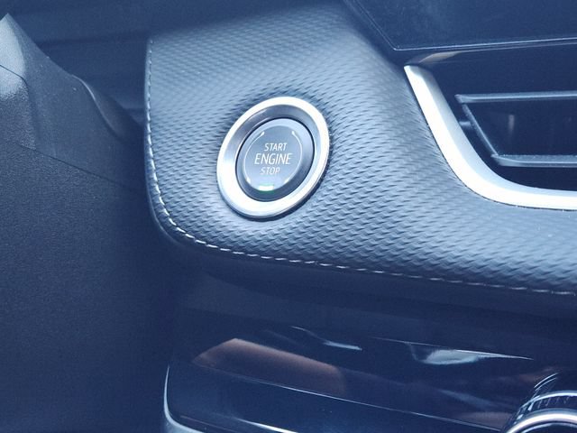 Used 2026 Chevrolet Equinox LT FWD image 8